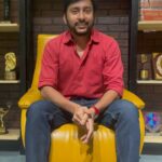 RJ Balaji Instagram - தம்பி, தங்கச்சி, Dai பச்ச சட்டை This is for you !!! Aunty - Uncle நீங்களும் கண்டிப்பா பாருங்க !❤️ #ExamResults