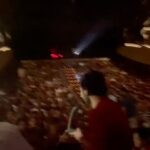 RJ Balaji Instagram - திண்டுக்கல்லு திண்டுக்கல்லு !!! 💖💖💖 Housefull shows for #VeetlaVishesham ❤️❤️❤️ Madurai, இதோ வந்துட்டோம்..!!!🔥