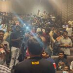 RJ Balaji Instagram - Thank you Coimbatore 💖 Touched by Amudha Amma..!!!❤️🙏 Salem, Here we come …!!! 🔥 #VeetlaVishesham