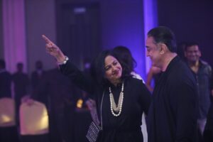 Raadhika Sarathkumar Instagram - Master class by the master, Happy Birthday @ikamalhaasan  #ulaganayagan  #bigboss  #friend #actor #legend  wish you the best of health, peace and happiness ❤️❤️❤️❤️ @lokesh.kanagaraj  @dirlingusamy #myshkin