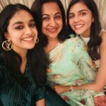 Raadhika Sarathkumar Instagram - Sometimes when things get tough, friends are a great source of inspiration. Get up ,get ready and show up, read it many times, but I did it❤️❤️Thks @lissylaxmi @suhasinihasan @gauthamvasudevmenon @venketramg @kssrikumar #manirathnam @boney.kapoor @kalyanipriyadarshan @rimakallingal #parvati @officialaditibalan #pragyamartin #mohan and my sweet @keerthysureshofficial sorry if I missed some names❤️❤️❤️❤️