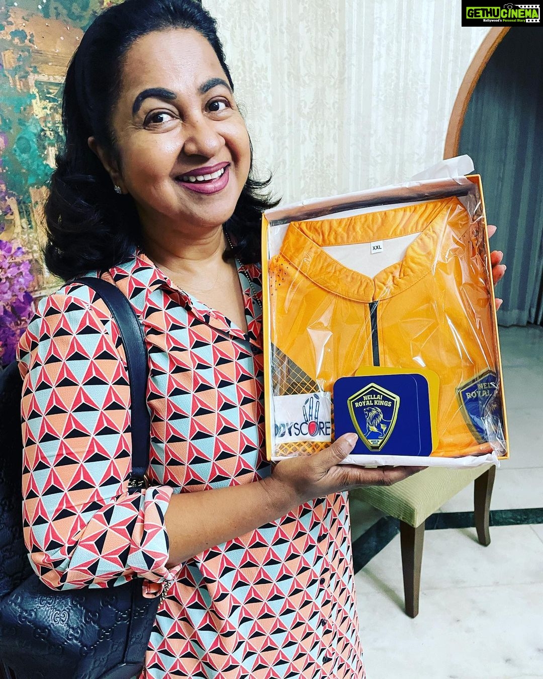Raadhika Sarathkumar Instagram - Thank you @nellairoyalkingsofficial @chandramouliravishankar @suryaprakash27 #prithvichristy wishing you all the best, rock onπͺπ»πͺπ»πͺπ»