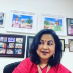Raadhika Sarathkumar Instagram - Shld I dance for #arabickuthu , thinking 😍😍love the song , on repeat mode @anirudhofficial #thalapathyvijay @sunpictures @sivakarthikeyan ❤️❤️💕💕💕waiting to see @nelsondilipkumar Entertalnmsnt at its best.