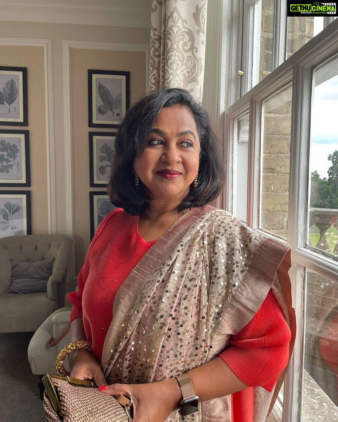 Raadhika Sarathkumar Instagram - A Happy day to celebrate my longest and dearest friend @sripriyarajkumar @rajkumarsethupathy daughter Sneha’s and Anmols .wedding . A beautiful ceremony, so personal and loving in a beautiful stately home, with a smashing evening ❤️❤️❤️God bless them😍😍😍❤️❤️❤️