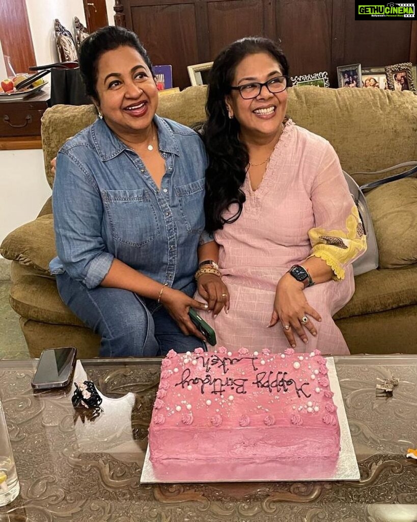 Raadhika Sarathkumar Instagram - A special month for the two of my dearies @mahalikeme and @sripriyarajkumar another year around the moon. Let it be special always and enjoy everyday❤️❤️❤️❤️❤️❤️with peace and good health