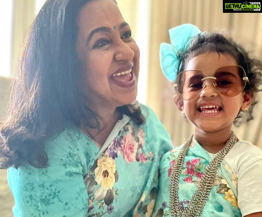 Raadhika Sarathkumar Instagram - My mom brought me up to believe in my strength and have a strong will to survive, I want the future @rayanemithun and #radhya to always preserve the learning’s of love, empathy and embracing life and it’s journey.💪🏻💪🏻💪🏻 #womensday #womensupportingwomen #women