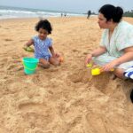Raadhika Sarathkumar Instagram - Rarely we all get to spend time together, enjoying the moment , Thks to @varusarathkumar @r_sarath_kumar @rayanemithun @amithun_25 @kala_kandasamy @manjunath_s @aiswarya.sudharson @mallikakandasamy #rahhulsarathkumar @pickyourtrail Sri Lanka