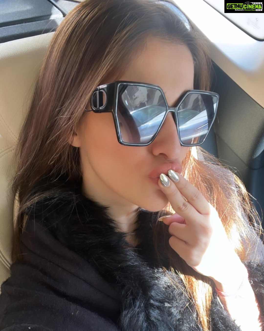 Raai Laxmi Instagram - đź–¤every act of kindness is charityđź–¤