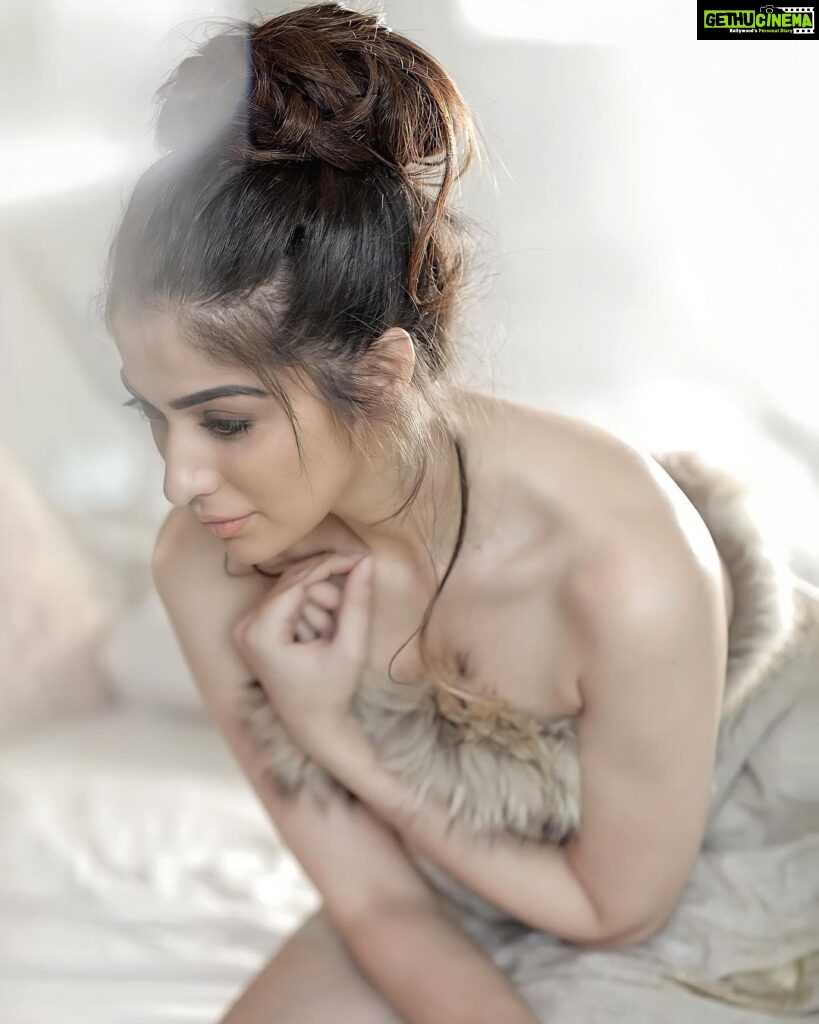 Raai Laxmi Instagram - 💫Day dreamer💫