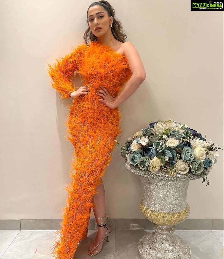 Raai Laxmi Instagram - 🧡Soul Over Beauty🧡 All about #StardustNight #Redcarpet #stardustawards2023 #beautyandbrillianceinindiancinema Outfit: @chiselbymr Earrings: @miranabymegha Styled by: @trishadjani