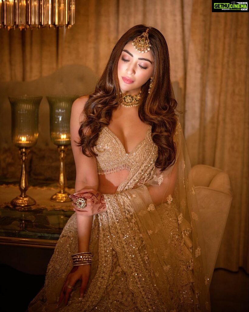 Raai Laxmi Instagram - There’s Beauty in simplicity ✨ Shot by: @deepak_das_photography @kakali_das_photography #StyledByMallaikaa @mallaikaa07 wearing @kalighataindia @prratnajewellers Makeup: @bridalmakeupartist_jyotikaria Hair: @hairbypadma #Indianweddings #IndianOutfit #Potd #bestieswedding #asheshfoundsona