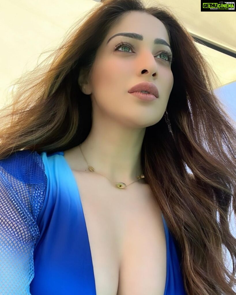 Raai Laxmi Instagram - 🦋🦋🦋