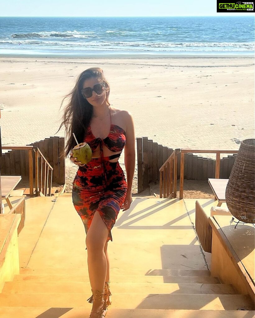 Raai Laxmi Instagram - 🌴🌴🌴