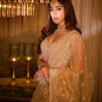 Raai Laxmi Instagram - There’s Beauty in simplicity ✨ Shot by: @deepak_das_photography @kakali_das_photography #StyledByMallaikaa @mallaikaa07 wearing @kalighataindia @prratnajewellers Makeup: @bridalmakeupartist_jyotikaria Hair: @hairbypadma #Indianweddings #IndianOutfit #Potd #bestieswedding #asheshfoundsona
