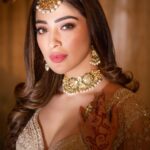 Raai Laxmi Instagram - There’s Beauty in simplicity ✨ Shot by: @deepak_das_photography @kakali_das_photography #StyledByMallaikaa @mallaikaa07 wearing @kalighataindia @prratnajewellers Makeup: @bridalmakeupartist_jyotikaria Hair: @hairbypadma #Indianweddings #IndianOutfit #Potd #bestieswedding #asheshfoundsona