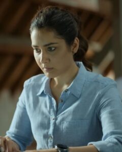 Raashi Khanna Instagram - nothing just obsessing over her genius and gorgeousness at the same time🌻✨

#FarziOnPrime, watch now!