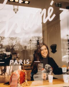 Raashi Khanna Instagram - Fresh and chilly Paris morning ☕️