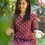 Raashi Khanna Instagram - The thing that brings me the most joy and has also become a birthday tradition! 🌿
