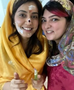 Raashi Khanna Instagram - The effect of a cherished friendship.. 💖 @rabbeqaiqbal you can thank me! 🤣🧿