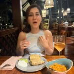 Raashi Khanna Instagram - A blissful summer evening..! 🥂