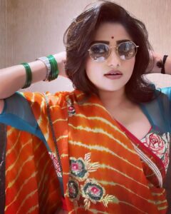 Rachita Ram Instagram - You wanna hate me or You wanna love me ?
Choice is yours.😉