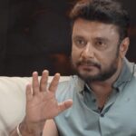 Rachita Ram Instagram - Presenting the promo of the much awaited interview @Goldclasswithmayuraa featuring ‘The Man who created the Revolution’- Challenging Star Darshan. Interview releasing on 16th Jan 5:55pm on @ragha_ragam YouTube channel 🙂 @darshanthoogudeepashrinivas BOSS