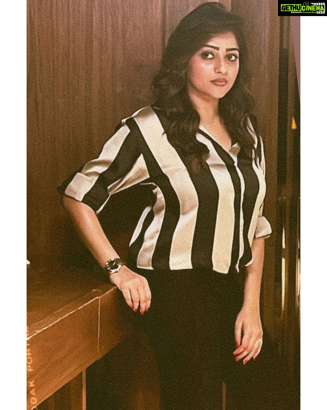 Rachita Ram - 181K Likes - Merry Christmas!♥️🎄