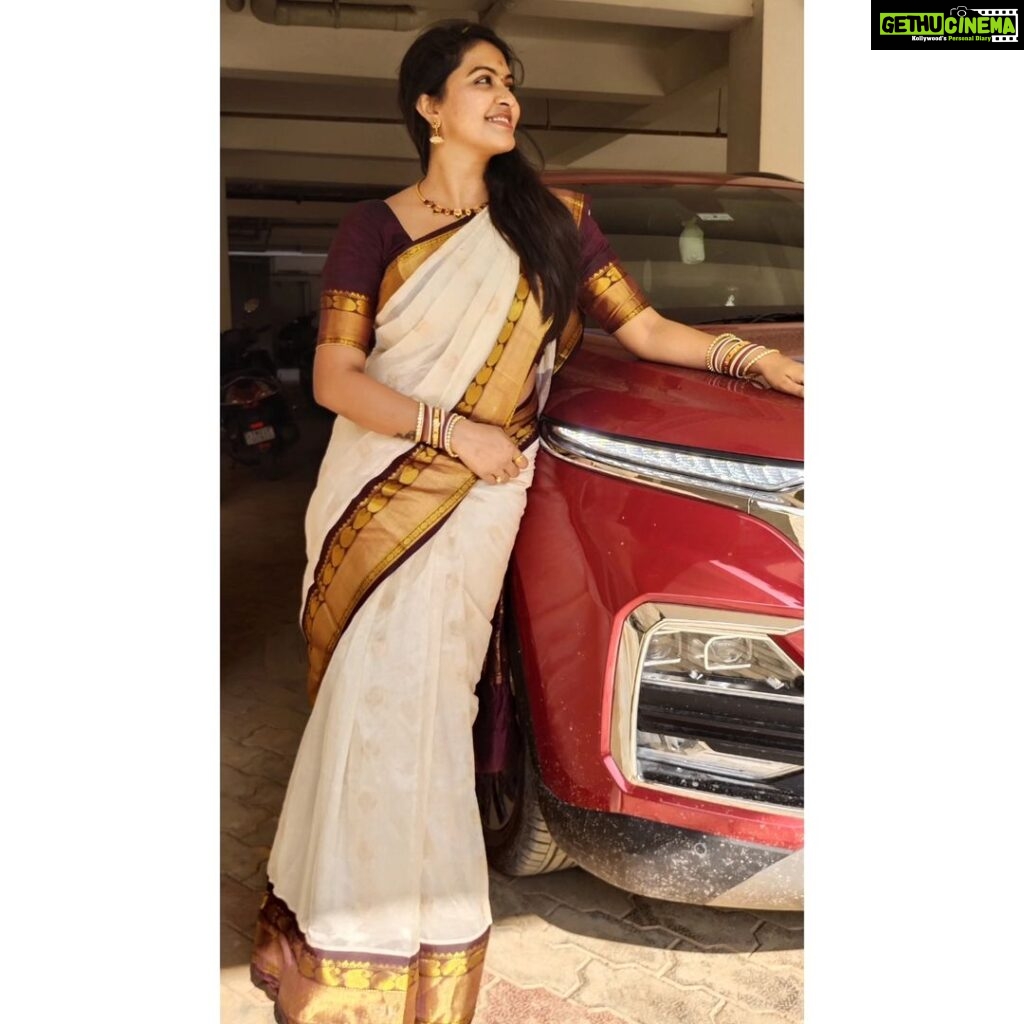 Rachitha Mahalakshmi Instagram - Always follow this one thing "What u think, What u say ,nd Wt u do are in harmony""!!!! Positive Friday 😇🙌🙌🙌🙌🙌 Lovely saree @santhoshiplush 🥰🥰🥰🥰