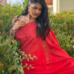 Rachitha Mahalakshmi Instagram – 😉 just a shade of red….. ❤️❤️❤️❤️❤️❤️😍😍😍