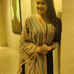 Rachitha Mahalakshmi Instagram - I love it wen pictures speak 😇😇😇😇😇😇 Outfit @srinivi_collectionz 🖤🖤🖤🖤