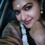 Rachitha Mahalakshmi Instagram - My love for madurai malli 🌸🌸 ❤️❤️❤️❤️❤️❤️🥰🥰🥰