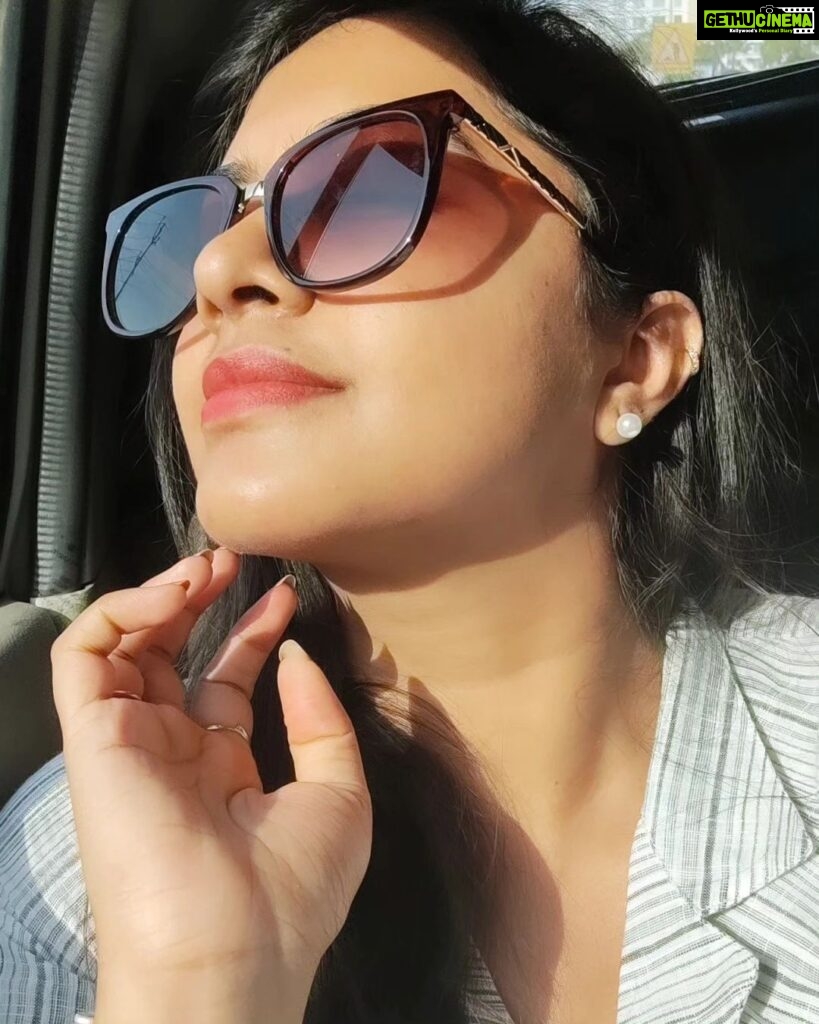Rachitha Mahalakshmi Instagram - Let d sun shine on your soul.... 🌄