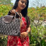 Rachitha Mahalakshmi Instagram - 🌟U can be a good person with kind heart and still say no 😇.Remember that 😇. 🌟lovely handbags @haipaihandbags 😍