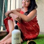 Rachitha Mahalakshmi Instagram - 24hrs HYDRATION 🤩🤩🤩A super light-weight formula that provides intense nourishment and moisturization for your dehydrated skin. Formulated to actively work upon dry and rough feet, cracked heels, sore and itchy feet, Audora's feet crack cream provides relief for your feet by softening and smoothing the rough looking skin! . @audora_official . Order on website www.audora.in Also available on Amazon & Flipkart . #rachitha #rachithamahalakshmi #explorepage #reelsinstagram #reels #instagram #skincare #reelitfeelit #fashion #beautybloggers #influencer #lifestyle #viral #hack #reelkarofeelkaro #bts #trending #skincare #skincareroutine #audora #oatmeallotion #dryskincare #dryness #skincareproducts #dryskincare #dryness #dryskinproblems