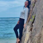 Rachitha Mahalakshmi Instagram - 🌊🏖️ Just live in the moments...... 😇😇😇😇😇