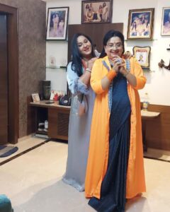 Radha Instagram - Sisters celebrations never end ! ❤️
Picture Abhi bhi baaki hai Bosss 😎

#sisterlove #sisters #sister #love #family #instagood #instagram #fb #sis #sisterlove❤️
