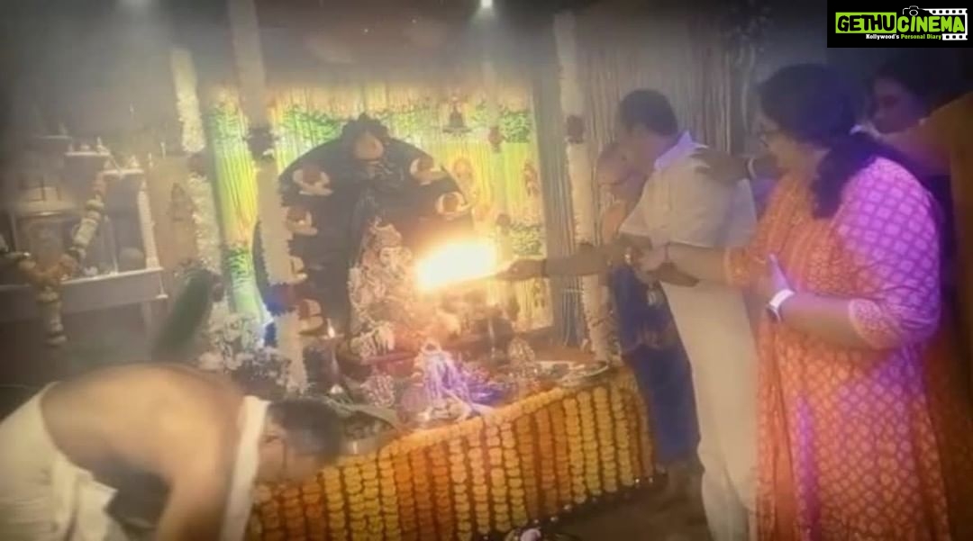 Radha Instagram - Ganapathi Bappa Morya! Ganapathy Homam ( Ganapathy Havan ) is considered very sacred.Once the havan is completed,The whole place will be eliminated from negative energies & we feel really positive! Such a blessed feeling ! #Ganapati #GanapatiBappaMorya #GaneshChaturthi Mumbai - मुंबई