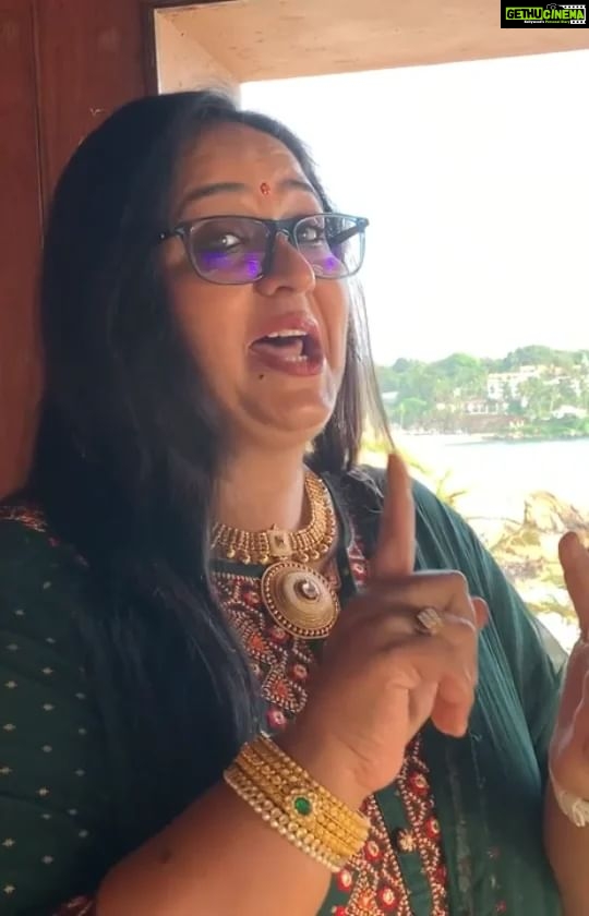 Radha Instagram - It’s my fathers sweet and nostalgic memories & moments that comes to my mind during this Vishu / Puthandu festive times. Sharing with you all a glimpse of such moments. Happy Tamil Puthandu & Happy Vishu. May this festive time brings enormous happiness, good health & prosperity to all! . . #memories #moments #vishu #tamil #festive . . #Zeetamil #SuperQueen #NewShow @radhanair_r @actornakkhul @sreethu_krishnan @laya.vaish @janani_ashokkumar @ashavenkatesh.official @lavanya_offi @iraaagarwal_official @aayesha6_official @_tejaswini_gowda_official @aishwarya.krish @swathi_sharma_24 @parvathyofficial @kanmani_manoharan@zeetamizh Uday Samudra Leisure Beach Hotel