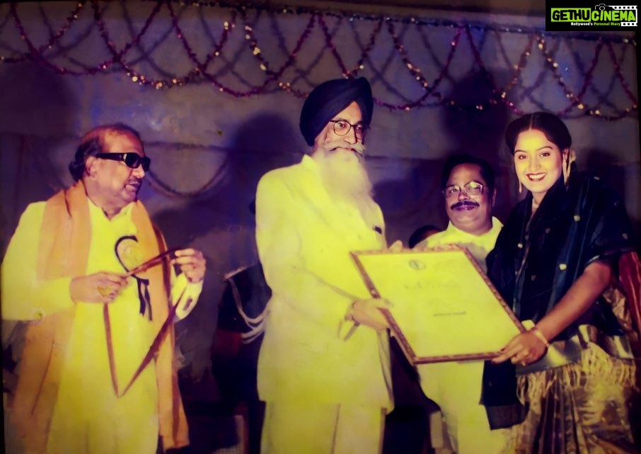 Radha Instagram - It is from Shri M Karunanidhi sir that me and Ambi chechi got the prestigious “Kalaimaamani Award”. Happy Birthday to the great son of Karunanidhi sir & the great Chief Minister of Tamil Nadu Shri @mkstalin Sir. Wishing you all the success, good health & prosperity. May you continue to serve the people of Tamil Nadu & contribute for the overall development of the state. #radhanair