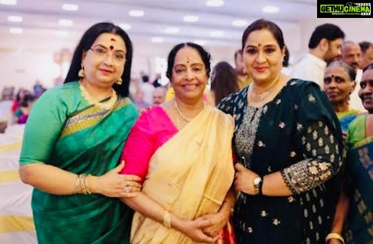 Radha Instagram - Felt fortunate for me and my sister Ambika to meet our “ Punnakai Manni “ Smt KR Vijayamma . She was our inspiration for acting , especially for her elegance and class while doing devotional roles. @starambika #fb #memories #memoriesforlife #film #radha