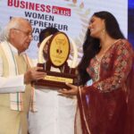 Radha Instagram - My Karthu is awarded this momento of WOMAN ENTREPRENEUR from Kerala Governer 🤩🤩🤩This makes me more proud when kids achieve such awards and create momentous memories. Love you Karthu 😘😘😘 #karthikanair #radhanair #kerala #government #business #entrepreneur #award #2023