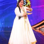 Radha Instagram - My ❤️ goes mmmm mmmm mmmmmm, when it comes to traditional look. Sharing few clicks from my recent shoot #BBJodi in @starmaa telugu. Outfit @rekhas_couture Stylist @kirthana_sunil Jewellry @aditi_collection #radhanair #radha