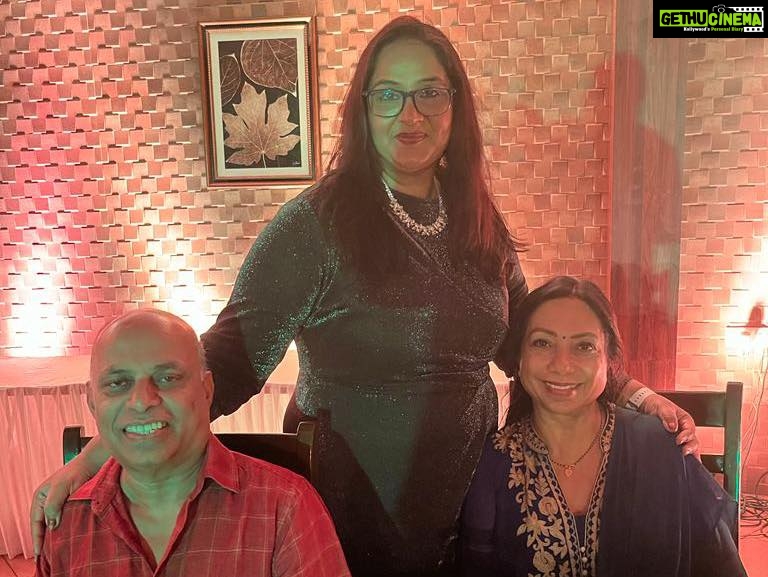 Radha Instagram - 2022 passed through a lot of good and bad memories & experiences. In 2023, throughout the year let’s celebrate happiness & success. Wishing you all an amazing year ahead. Sharing few glimpse from the amazing New Year Celebrations from UDS Kovalam. Special thanks to singer Thirumali for the rocking performance !! 🫶🏻🤗 #newyear #newyearseve #newyear2023 #newyearparty #newyearsresolution #happynewyear #newyearnewgoals #newyears @thirumali_ Uds Kovalam