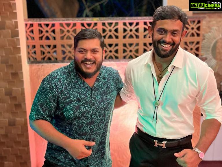 Radha Instagram - 2022 passed through a lot of good and bad memories & experiences. In 2023, throughout the year let’s celebrate happiness & success. Wishing you all an amazing year ahead. Sharing few glimpse from the amazing New Year Celebrations from UDS Kovalam. Special thanks to singer Thirumali for the rocking performance !! 🫶🏻🤗 #newyear #newyearseve #newyear2023 #newyearparty #newyearsresolution #happynewyear #newyearnewgoals #newyears @thirumali_ Uds Kovalam