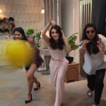 Radhika Madan Instagram - When the Best leg spinners of the Women's Cricket team performs "Aditi's bowling action"!😍 Thankyou so much for being so amazing @reemamalhotra017 @vedakrishnamurthy7 ♥️ Kacchey Limbu streaming for FREE at @officialjiocinema ! Give it some love🏏🤗