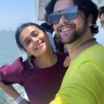 Radhika Muthukumar Instagram - Mere two AnmoL Ratan ♥️♥️ . #summitbhardwaj #radhikamuthukumar #akashjagga #friendship #vacation #ship #trendingreels #reelsindia #livelovelaugh Mumbai, Maharashtra
