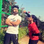Radhika Muthukumar Instagram - Ladai barabari ki! Kaun jeetega aaj ki jung ? #OswalBoys vs #OswalGirls . . @avinashmukherjee_ @colorstv @rstfofficial . . . #sirav #Ssk2 #sasuralsimarka2 #radhikamuthukumar #avinashmukherjee