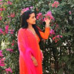 Radhika Muthukumar Instagram - Open mind Big dreams 🌸🌺 Good morning 🌞 #simar #ssk2 #sasuralsimarka2 #colorstv