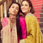 Radhika Muthukumar Instagram - Simar and chitra Off screen masti😉😉🥰 @vibha_bhagat #simar #chitra #ssk2 #colorstv