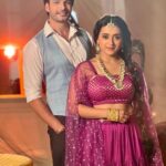 Radhika Muthukumar Instagram - Rudra simmers down with Simar 😉 @radhikamuthukumar_official #sasuralsimarka2 #ssk2 #colorstv